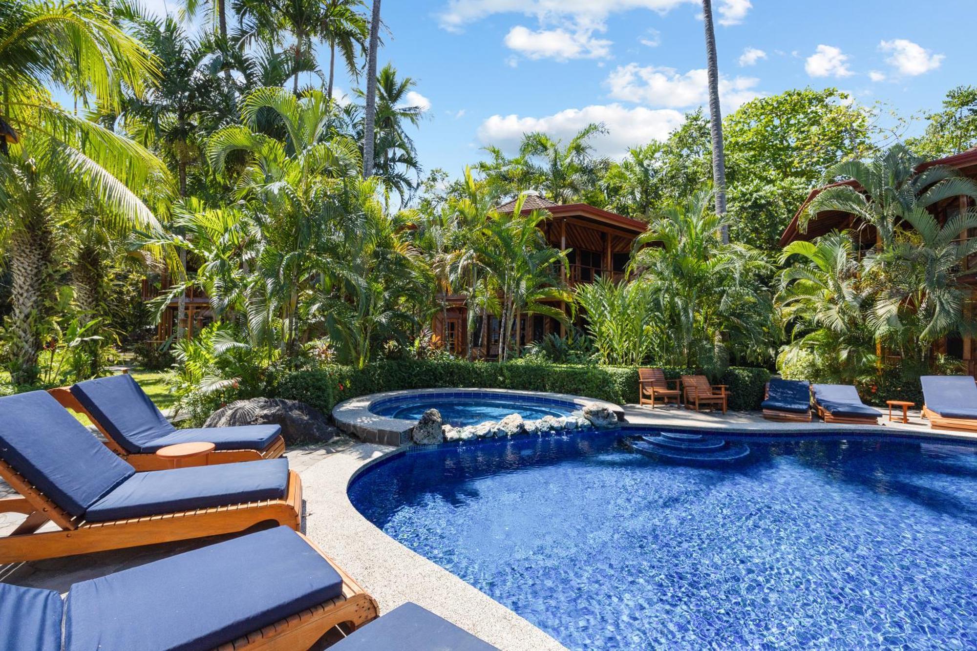 Tambor Tropical Beach Resort- Adults Only Exteriör bild