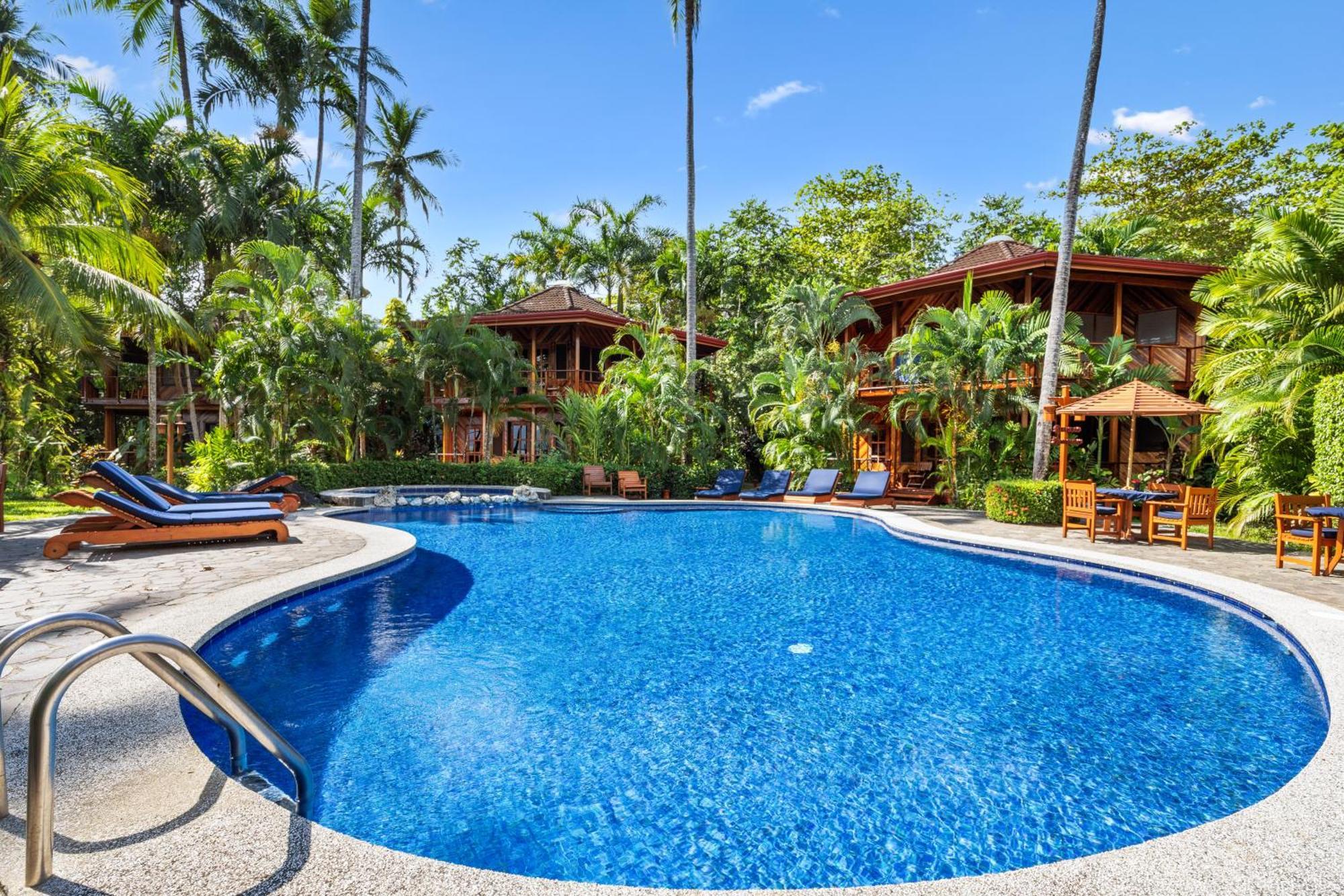 Tambor Tropical Beach Resort- Adults Only Exteriör bild