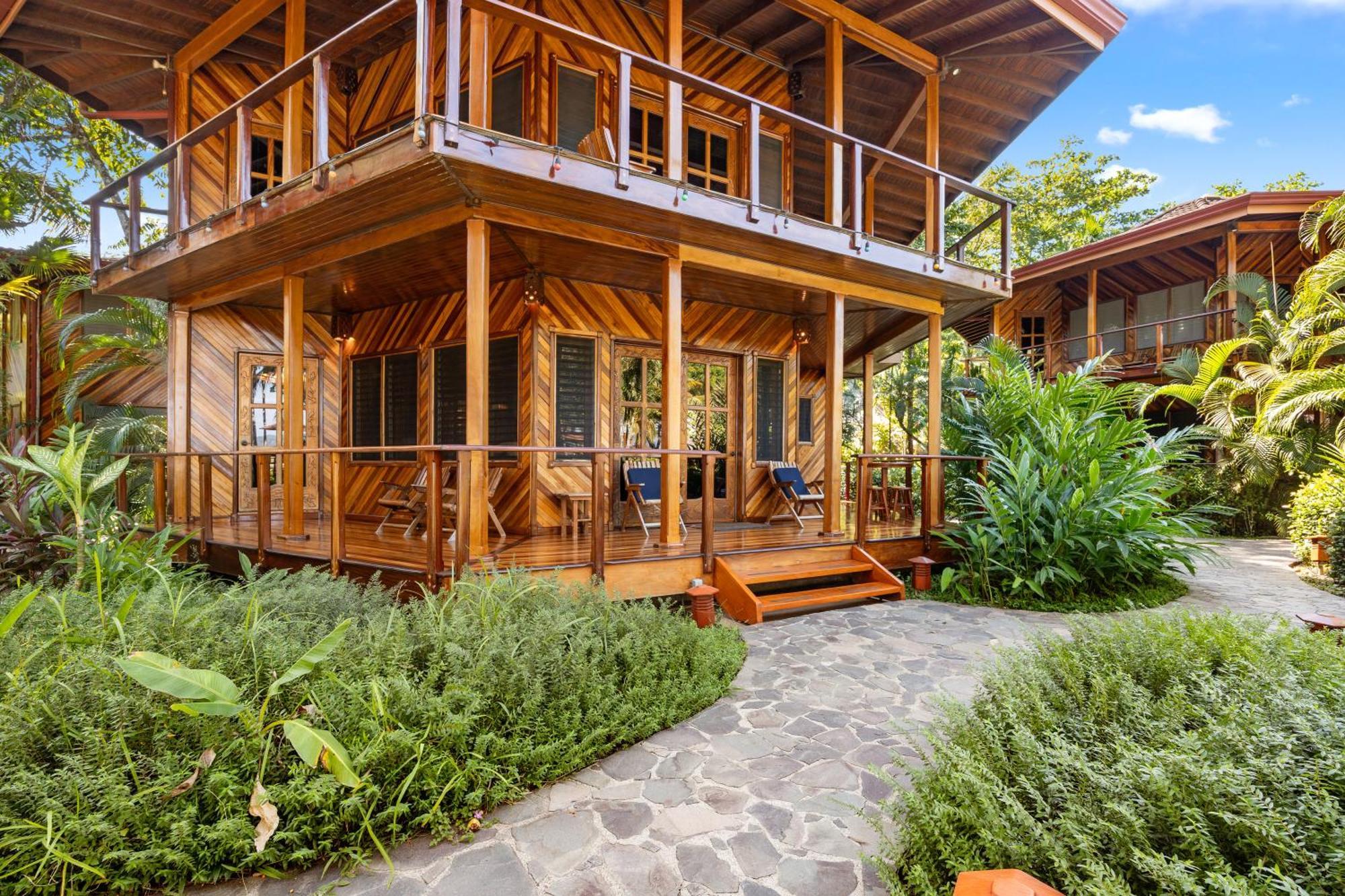 Tambor Tropical Beach Resort- Adults Only Rum bild