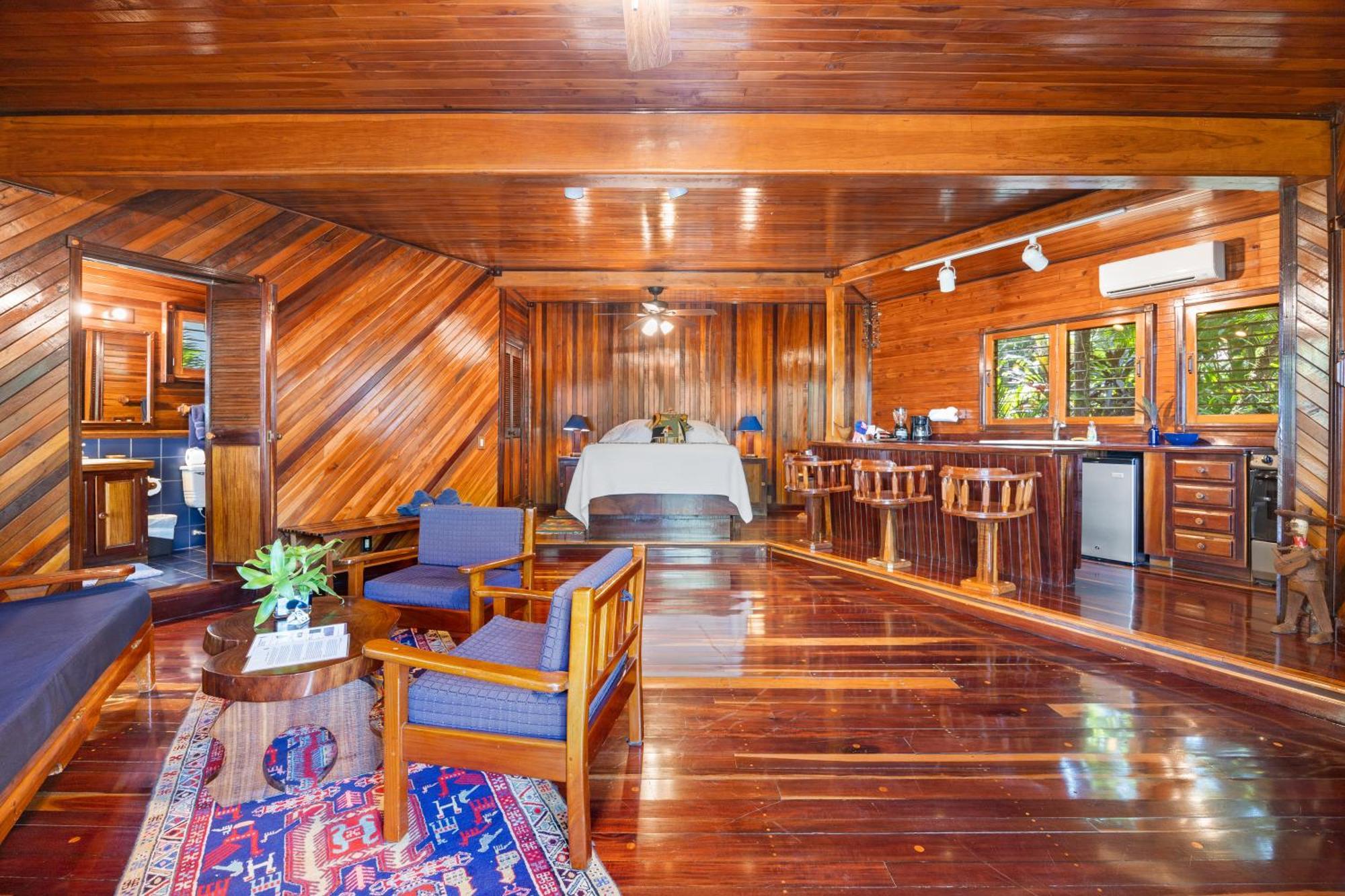 Tambor Tropical Beach Resort- Adults Only Rum bild